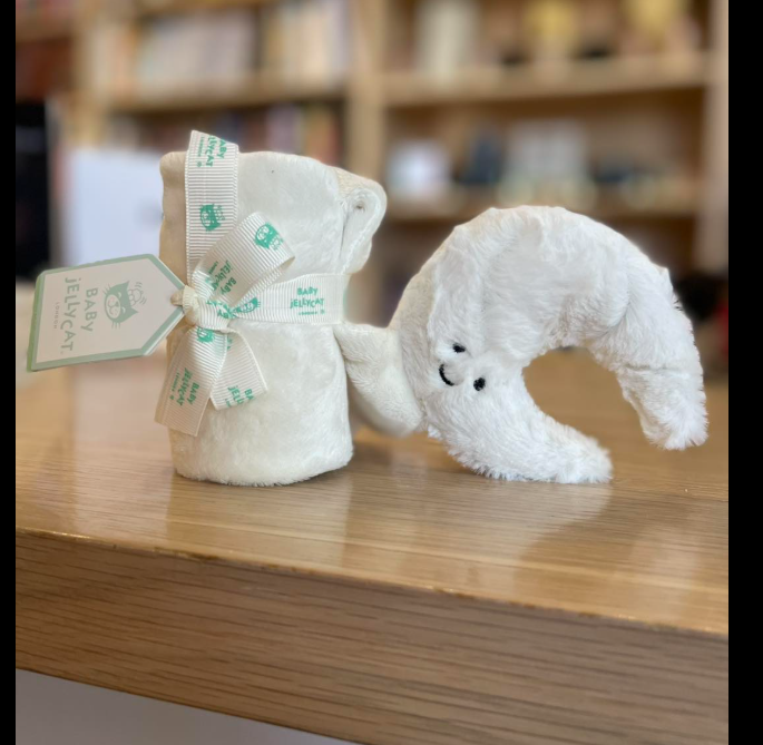 Weekly Buzz Newsletter: Baby Shower Season