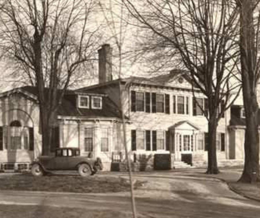 BELLEVUE: HOW VARIOUS OWNERS HAVE CHANGED THE BUILDING  