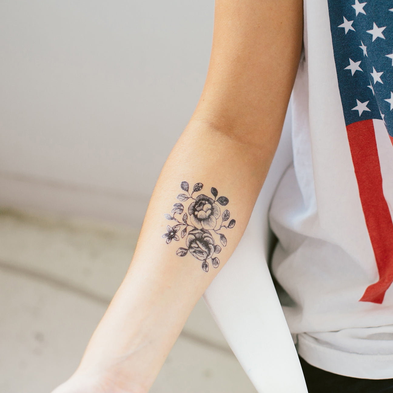 CARTOLINA BLOOMS TATTOO PAIR