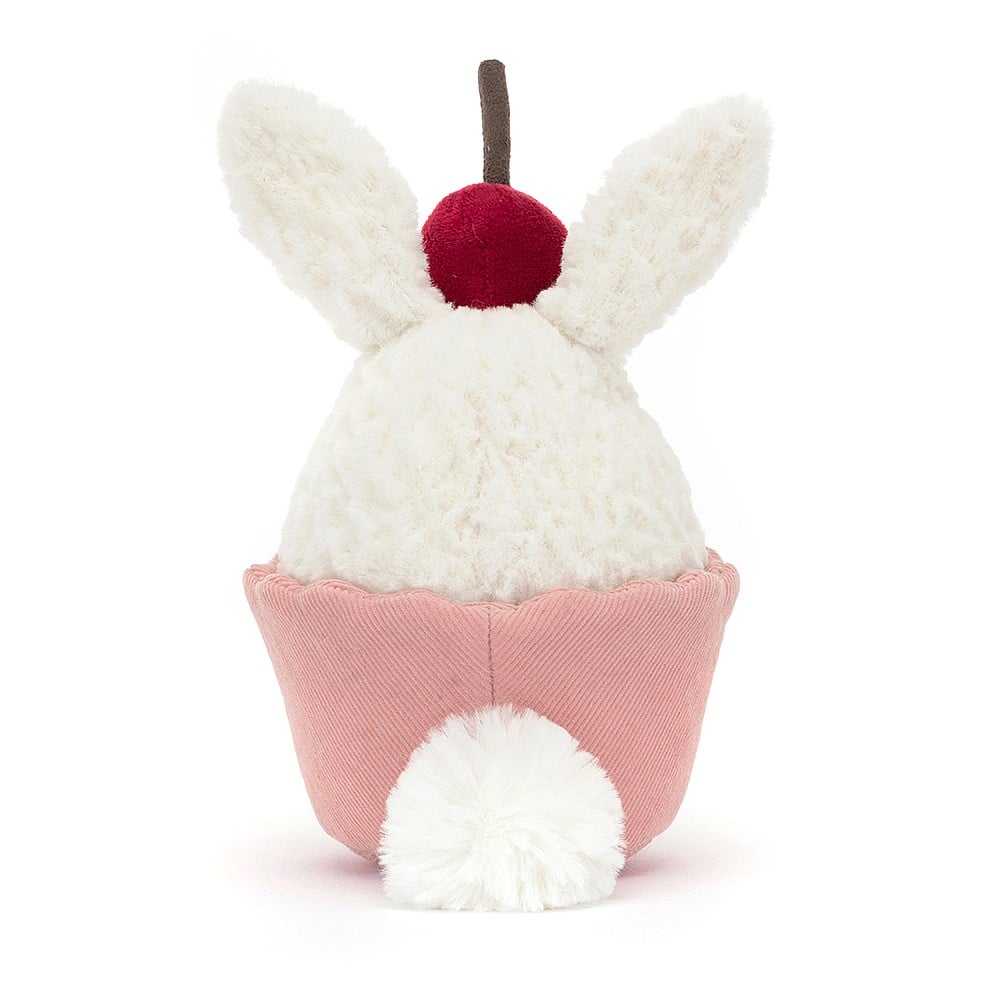 DAINTY DESSERT BUNNY CUPCAKE