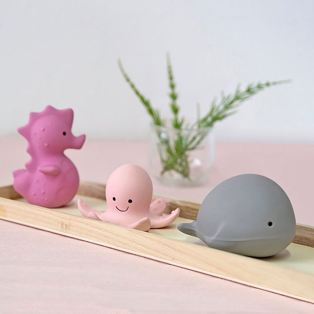 OCTOPUS - Organic Natural Rubber Teether, Rattle & Bath Toy