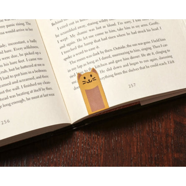 MAGNETIC BOOKMARK CATS